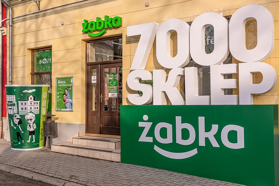 7000_żabka_Biecz_retail_journal