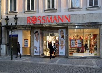 KOMENTARZ: Rzeczniczka Rossmanna dla Retail Journal: Zaktualizujemy Rossmann GO