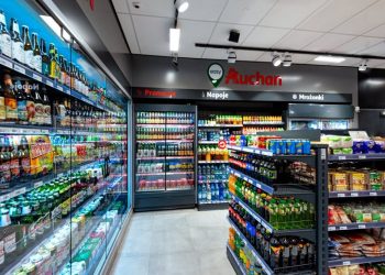 Dynamiczny rozwój formatu Easy Auchan na stacjach bp