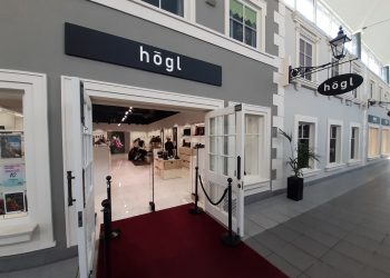 Högl z powiększonym salonem w Designer Outlet Warszawa