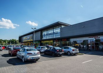 Newbridge: Większy KiK we Włocławku przedłuża umowę 