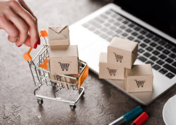 Opłaty od przychodów e-commerce? ZPPHiU protestuje