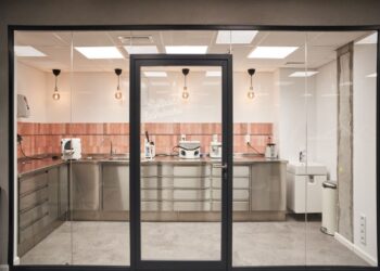 Protetycy Medicover w…dawnej wytwórni alkoholi