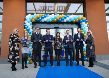 Action otwarcie 2000 sklepu