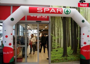 W Mszanie Dolnej otwarto pierwszy wolnostojący TOPS! SPAR przy stacji PKN ORLEN