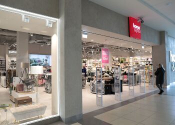 home&you NoVa Park sklep w centrum handlowym witryna sklepowa