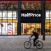 HalfPrice świętuje 1. urodziny, sklep HalfPrice z zewnątrz