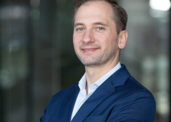 Omnichannelowa rewolucja w CCC: „Ważne jest dla nas, aby łączyć światy online i offline” – mówi Jakub Grzelak, CCC