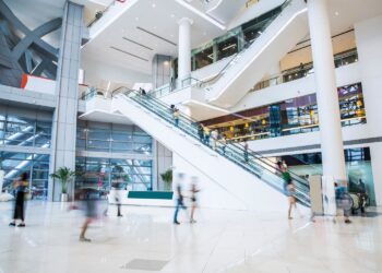 PRCH: W kwietniu obroty i odwiedzalność centrów handlowych były wyższe niż przed pandemią